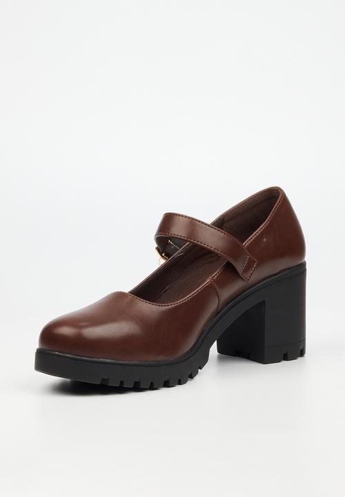 Miss Black - Crave 8 mary jane chunky block heel - chocolate