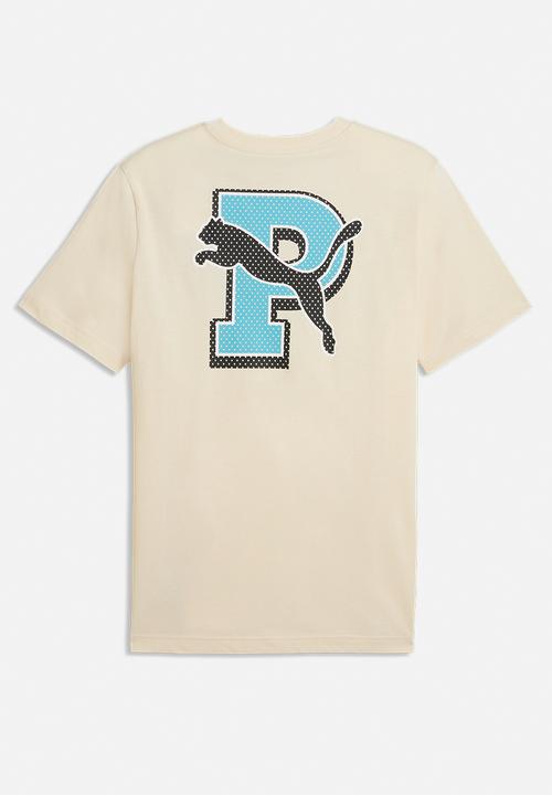 PUMA - GRAPHIC Varsity Tee M - Alpine Snow