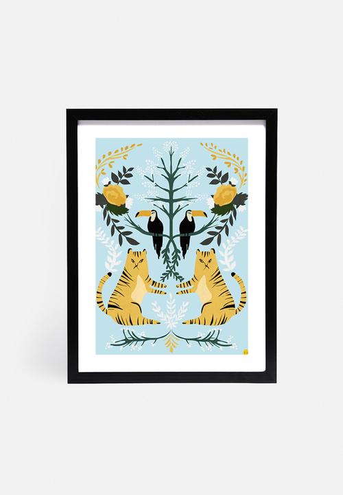 Amalia Restrepo - Lions and tucans