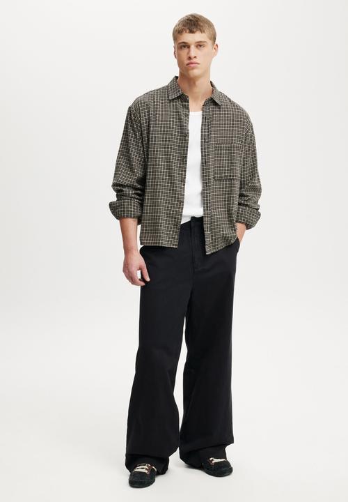 Cotton On - Super Baggy Pant - Black