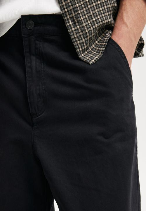 Cotton On - Super Baggy Pant - Black
