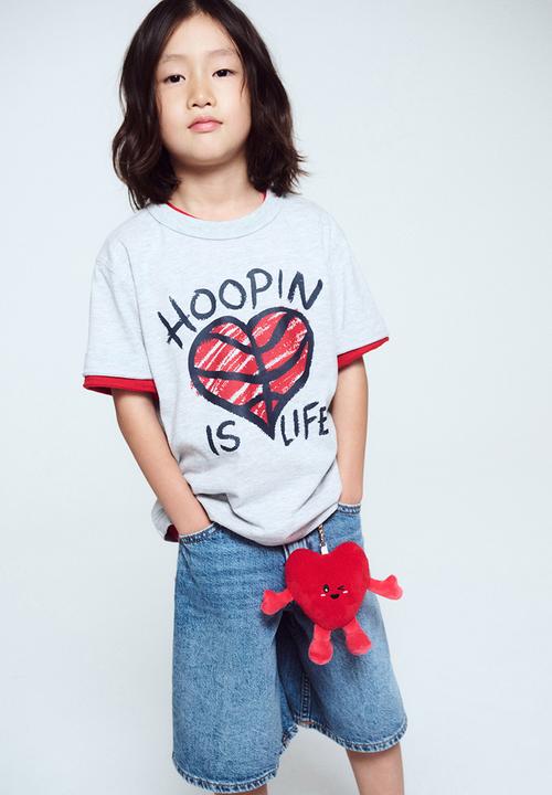 Cotton On - Jonny short sleeve graphic print tee - grey marle/hoopin is life