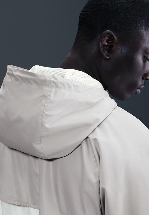 Nike - Nike Windrunner Lined Jacket - Cream/Beige