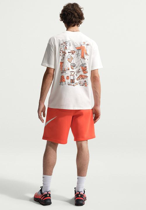 Nike - NSW Loose Cafe Swoosh T-Shirt - White
