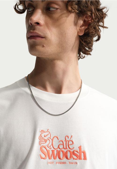 Nike - NSW Loose Cafe Swoosh T-Shirt - White