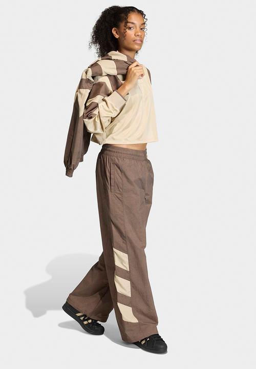 adidas Originals - Blocked Tp Earstr - Brown