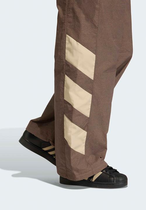 adidas Originals - Blocked Tp Earstr - Brown