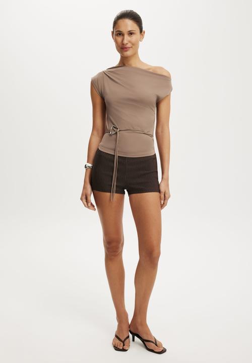 Cotton On - Georgie off shoulder belt short sleeve - washed mocha