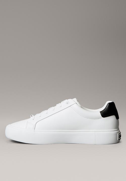 Calvin Klein - Lace-Up Sneaker - Bright White Black