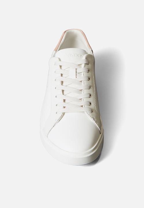 Calvin Klein - Low Pro - Lily White Tuscany