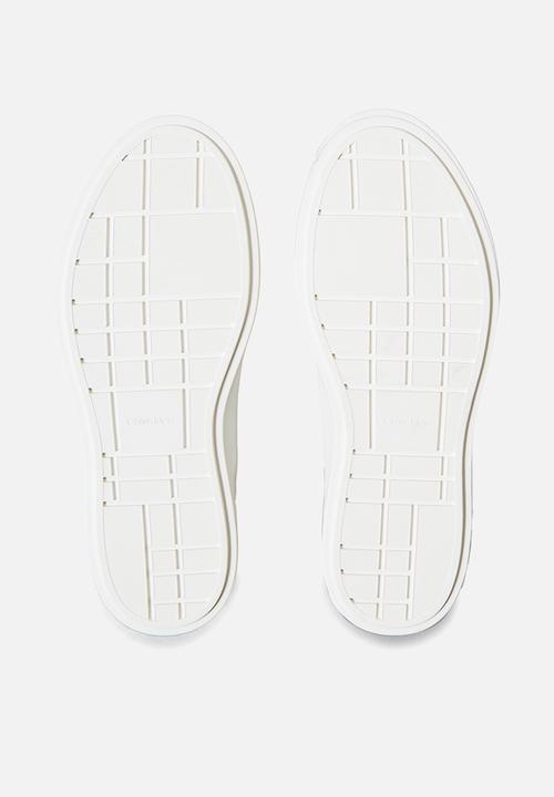 Calvin Klein - Low Pro - Lily White Tuscany