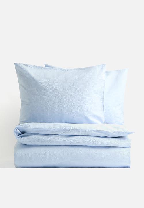 H&M - Seersucker double/king size duvet cover set - light blue