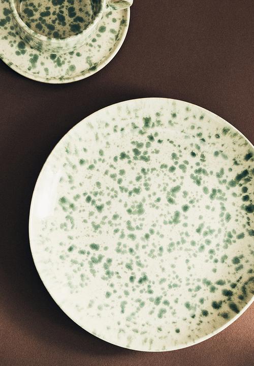 Stoneware starter plate - green/speckled