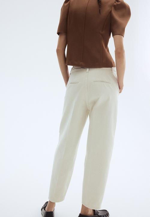 H&M - Barrel high ankle jeans - white