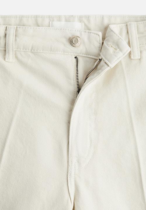 H&M - Barrel high ankle jeans - white