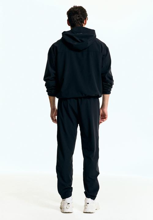H&M - Regular fit sports joggers with drymove™ - black