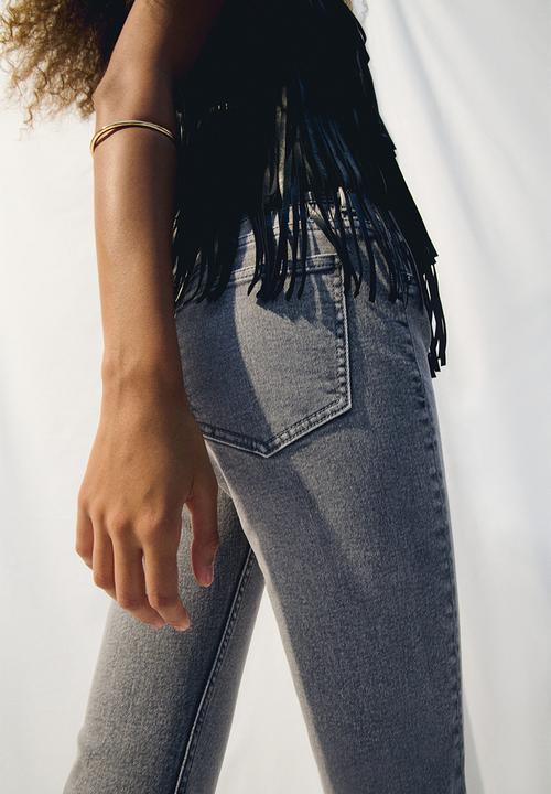 H&M - Flared low jeans - denim grey 