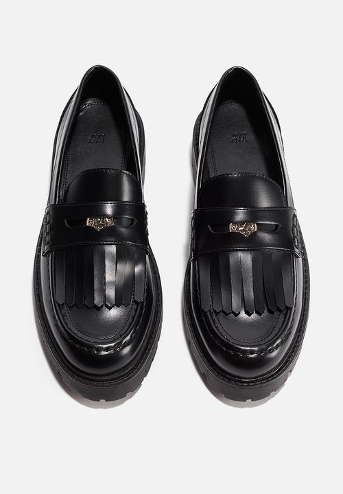 H&M - Fringe-trimmed loafers - black