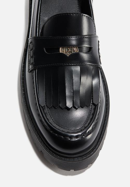 H&M - Fringe-trimmed loafers - black