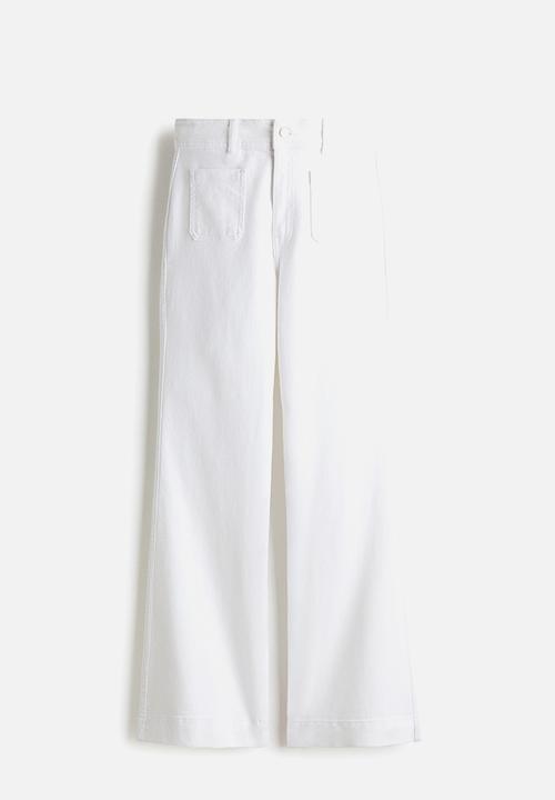 H&M - Flared high jeans - white