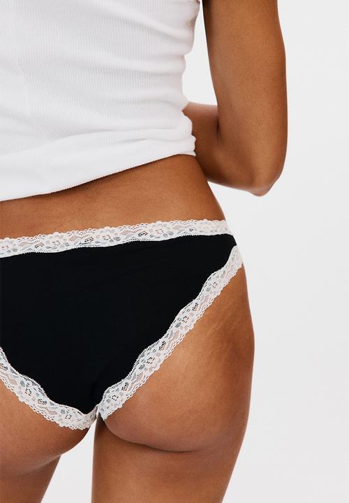 H&M - 3-Pack lace-trimmed cotton briefs - black/cream