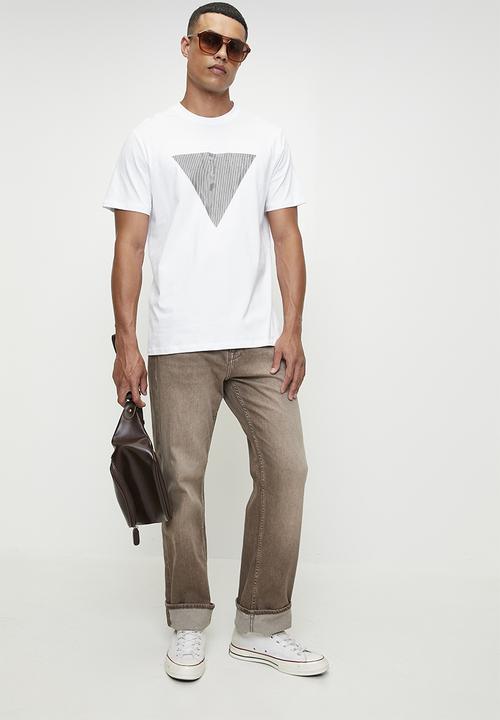GUESS - Cn Ss Triangle Logo Tee - Pure White