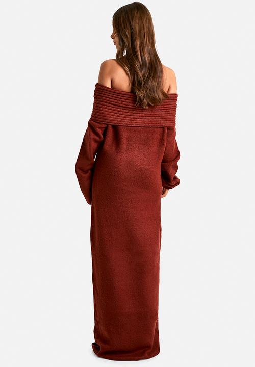 boohoo - Premium oversized rib bardot neckline soft knit jumper dres - chocolate