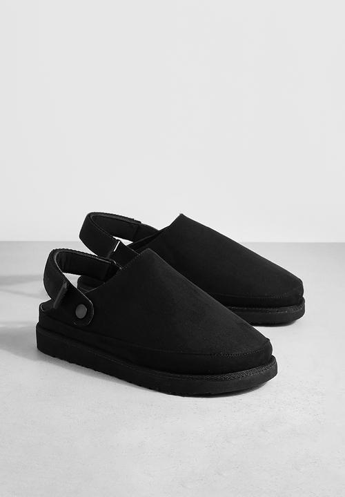boohoo - Faux suede chunky slingback closed toe clogs - black