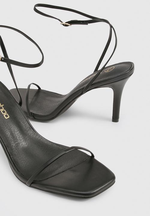 boohoo - Barely there low stiletto heels - black