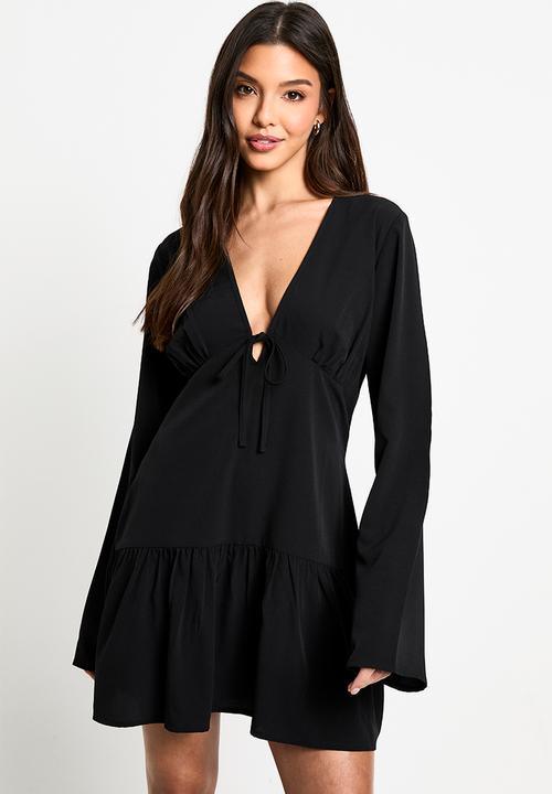 boohoo - Long sleeve tiered smock dress - black