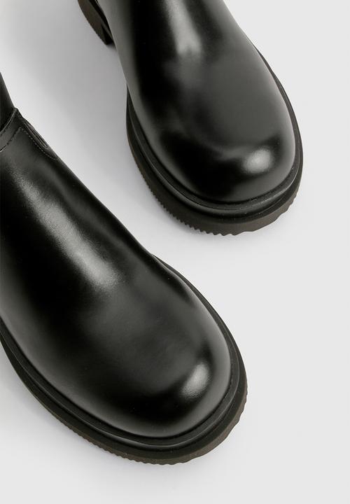 boohoo - Chunky column knee high boots - black
