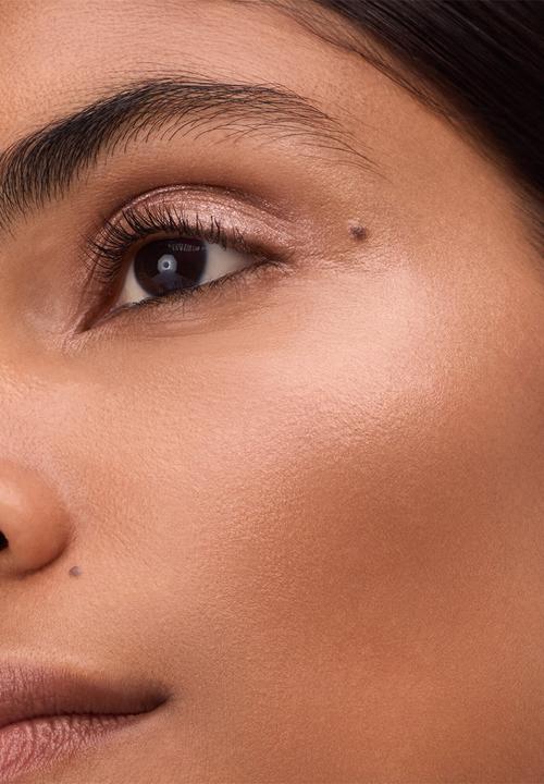 Catrice - More Than Glow Liquid Highlighter - 020 Dewy Rose
