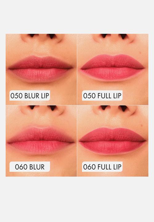 Catrice - Blur-Real Matte Lipstick - 060 Blurred Icon