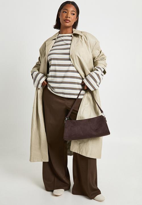 boohoo - Plus vintage look faux leather trench coat - stone