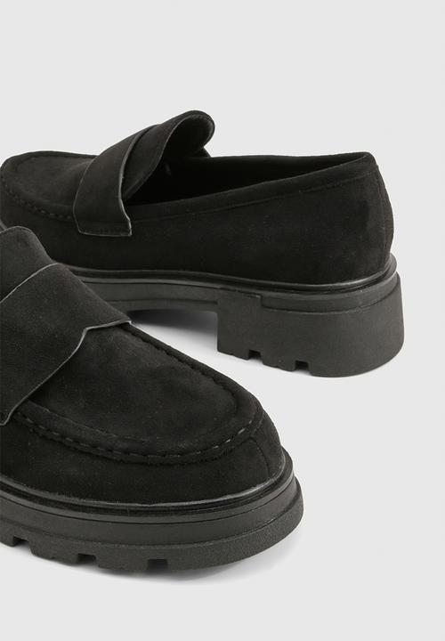 boohoo - Faux suede chunky loafers - black