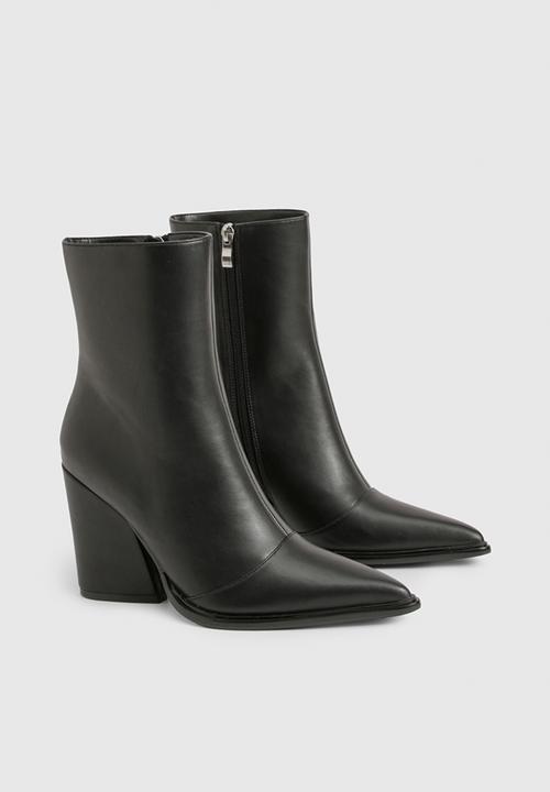 boohoo - Clean western heeled cowboy boots - black