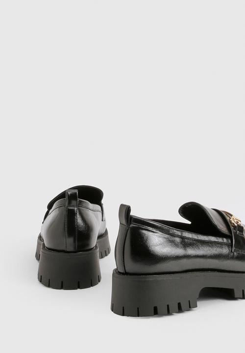 boohoo - Wide fit chunky crinkle loafers - black