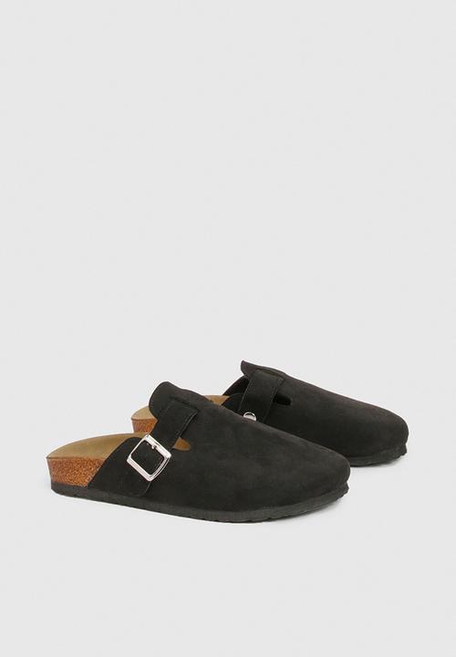 boohoo - Basic closed toe clogs - black