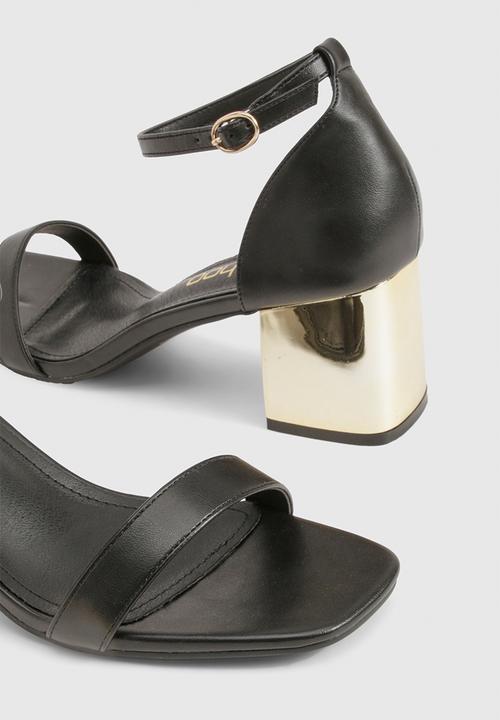 boohoo - 2 part barely there statement heels - black