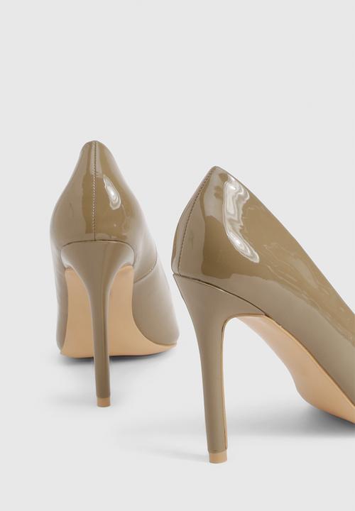 boohoo - Stilletto court shoes - mocha