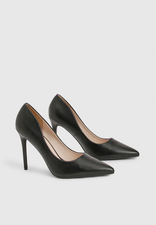 boohoo - Faux leather stiletto court heels - black
