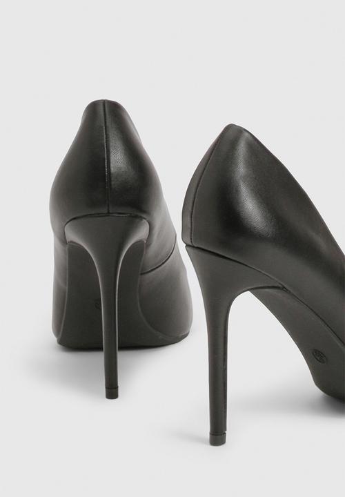 boohoo - Faux leather stiletto court heels - black