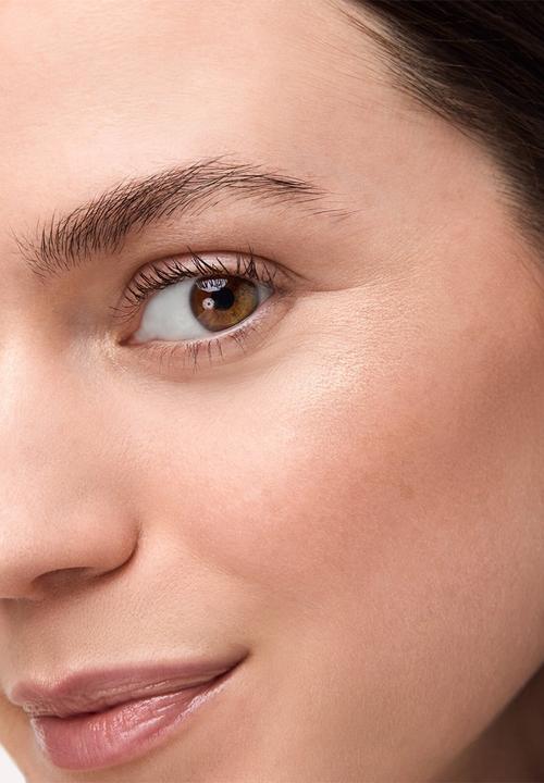Catrice - Aura Glam Bouncy Highlighter - 010 Moonlit Sand