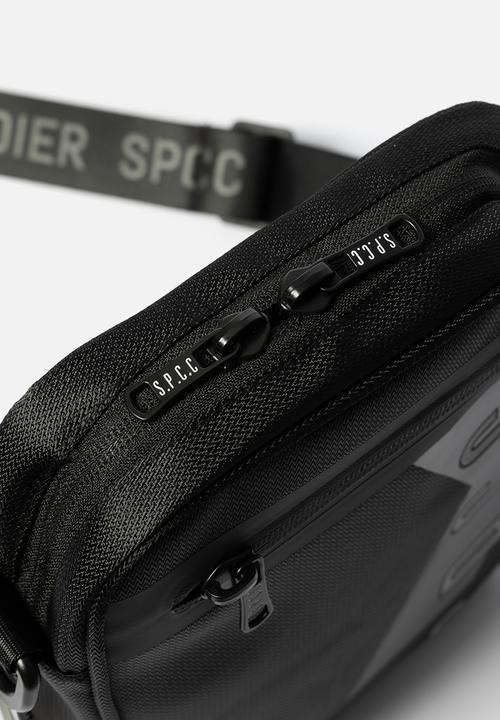 S.P.C.C - Surge Dusk Hip Bag  - Black