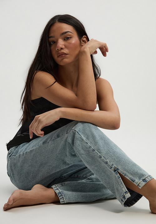 boohoo - Basic high waist split hem straight leg jean - light blue