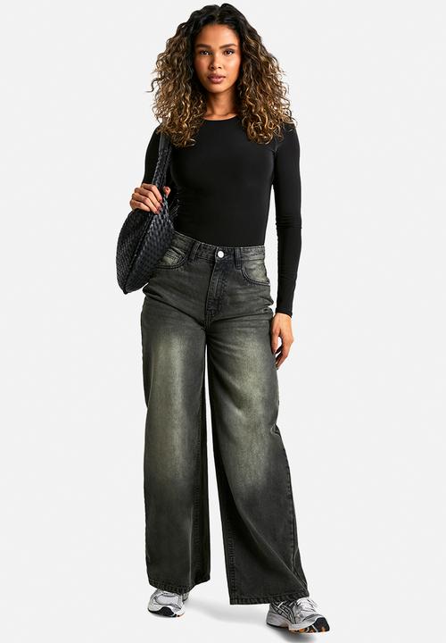 boohoo - Double layer slinky long sleeve crew neck bodysuit - black