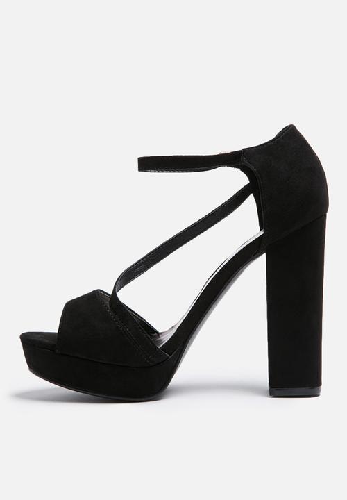 Missguided - Asymmetric Strap Platform