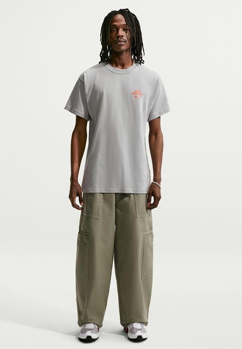 Nike - NSW Athletics Tee - Lt Smoke Grey