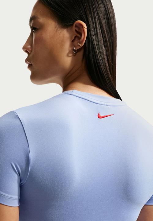 Nike - W Nsw Val Ss Md Tee - Aluminum