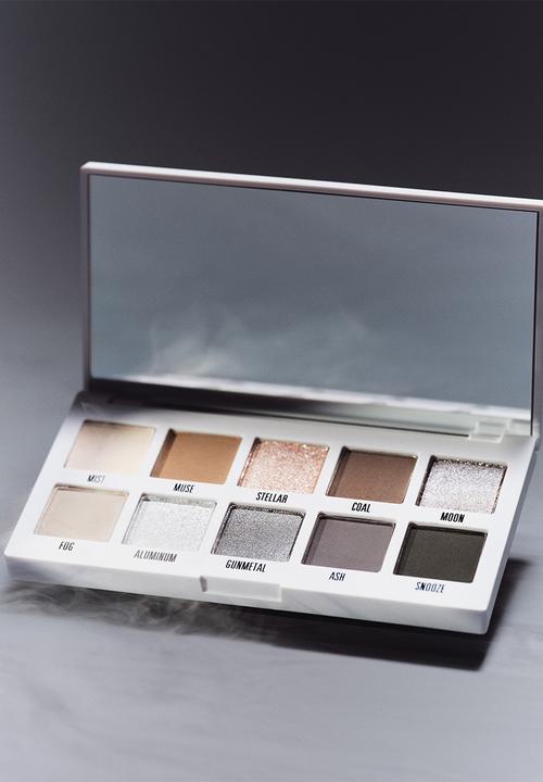 Kylie Cosmetics - The Smokey Eyeshadow Palette